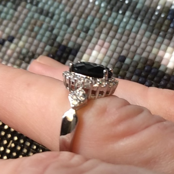 Genuine round black CZ finger ring - Picture 4 of 6